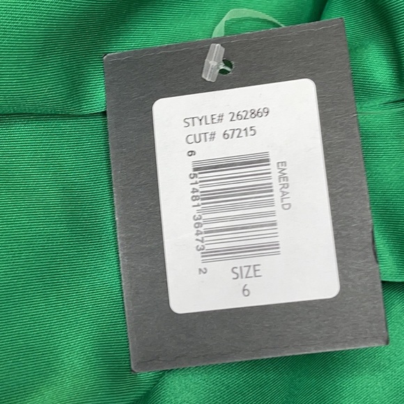 Marina•Dress - Picture 10 of 10